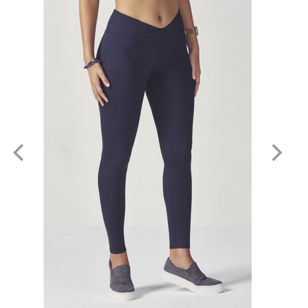 Fabletics Winn Solid Powerhold Leggings